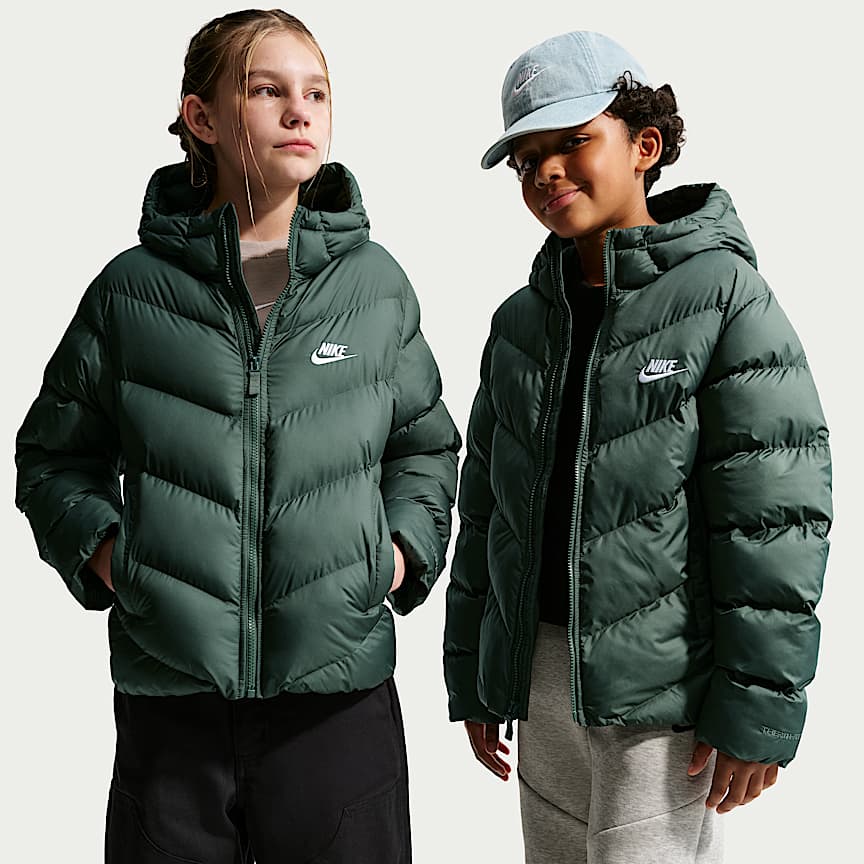 Nike Club Men's 1/2-Zip Jacket. Nike IL